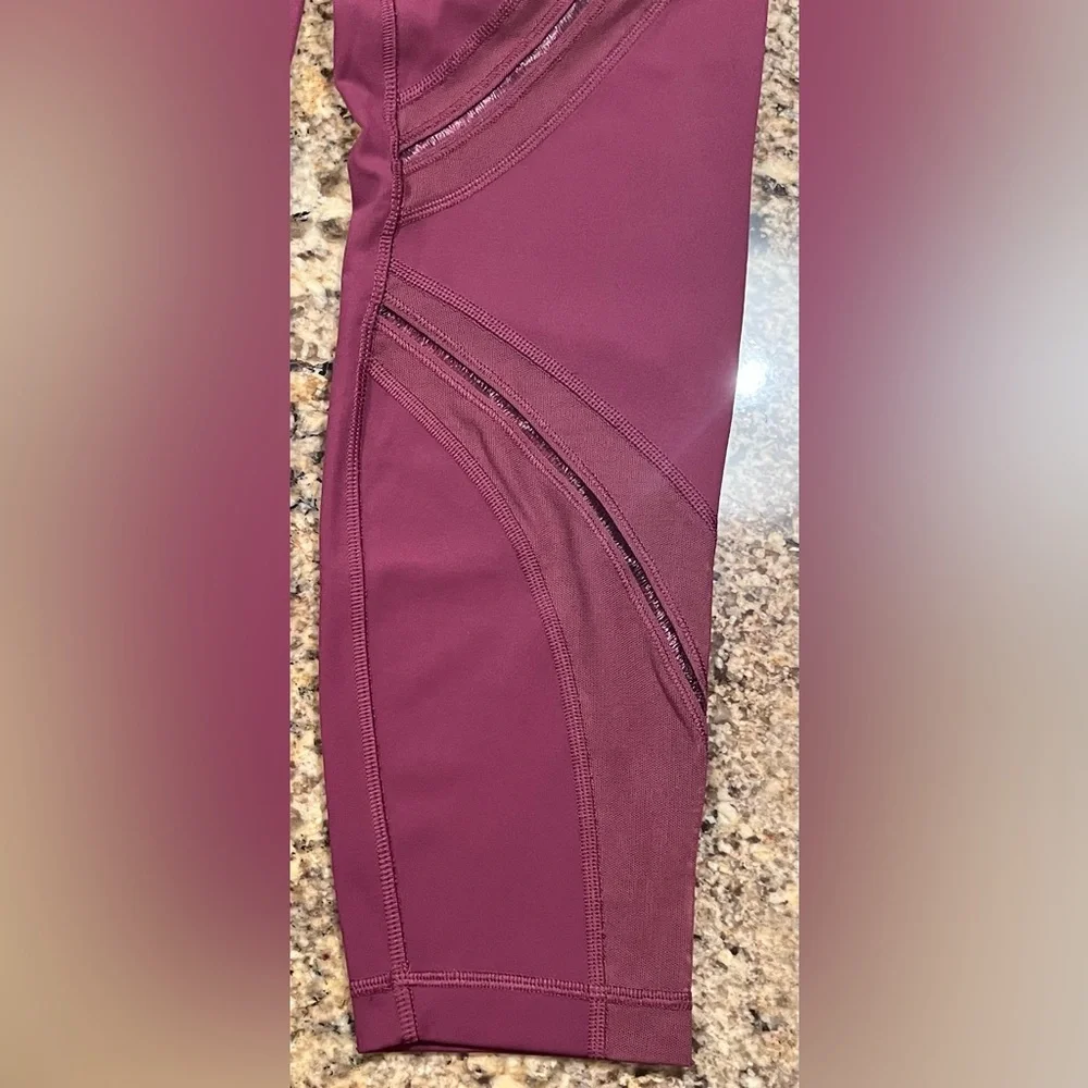 Lululemon Women’s High Times Leggings Metta